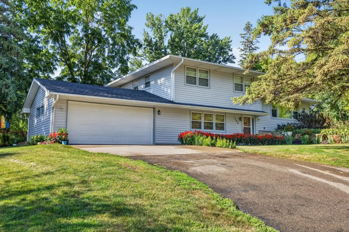 1300 Lakeview Avenue, Mendota Heights, MN 55120 - #1