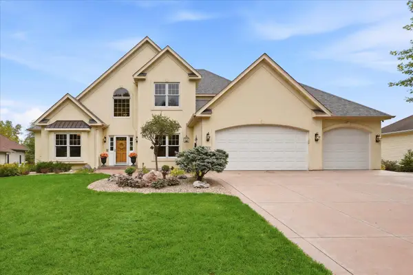 2312 Lancaster Avenue Ne, Saint Michael, MN 55376