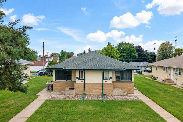 3810-3812 3rd Street Ne, Columbia Heights, MN 55421
