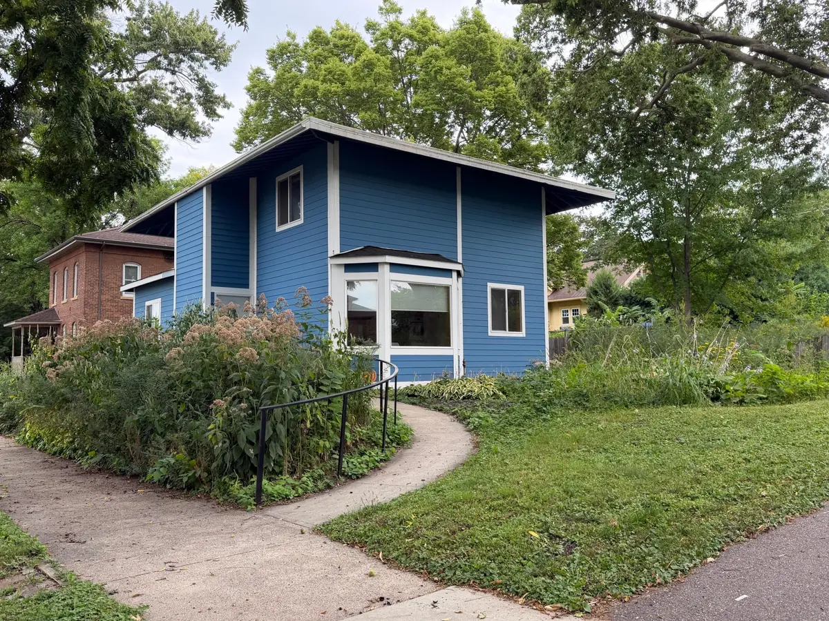 923 N 5th Street, Mankato, MN 56001 - #1
