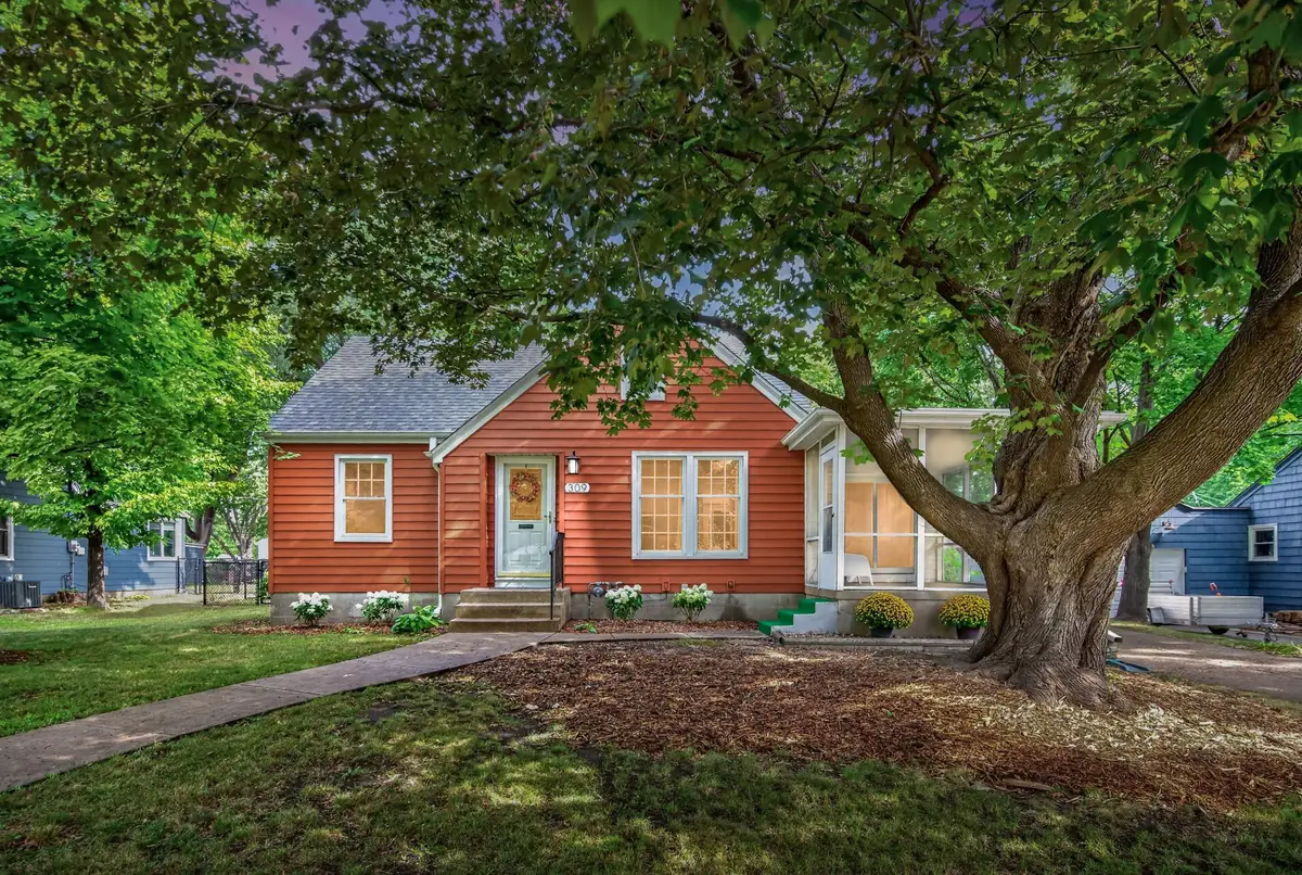 309 1st Street N, Hopkins, MN 55343 - #1