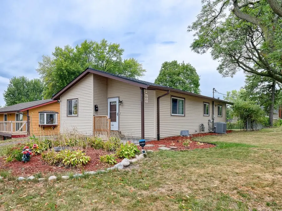 513 Arlington Avenue E, Saint Paul, MN 55130 - #2