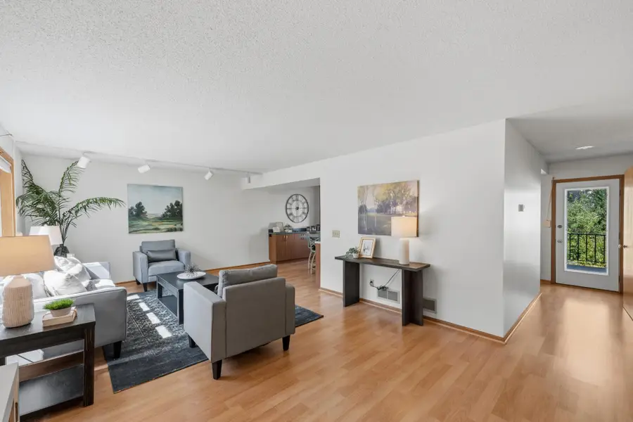 933 Dartmouth Place Se, Minneapolis, MN 55414 - #2