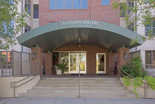 5225 Grandview Square #308, Edina, MN 55436