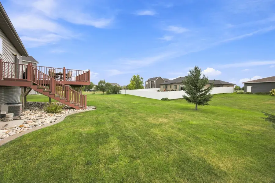5004 Loden Court S, Fargo, ND 58104 - #2