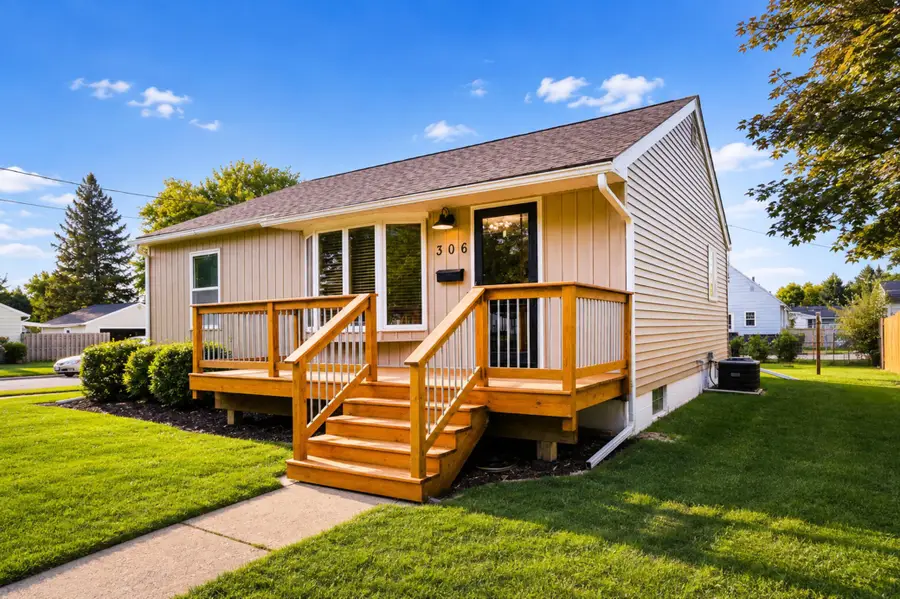 306 16th Street Se, Austin, MN 55912 - #2