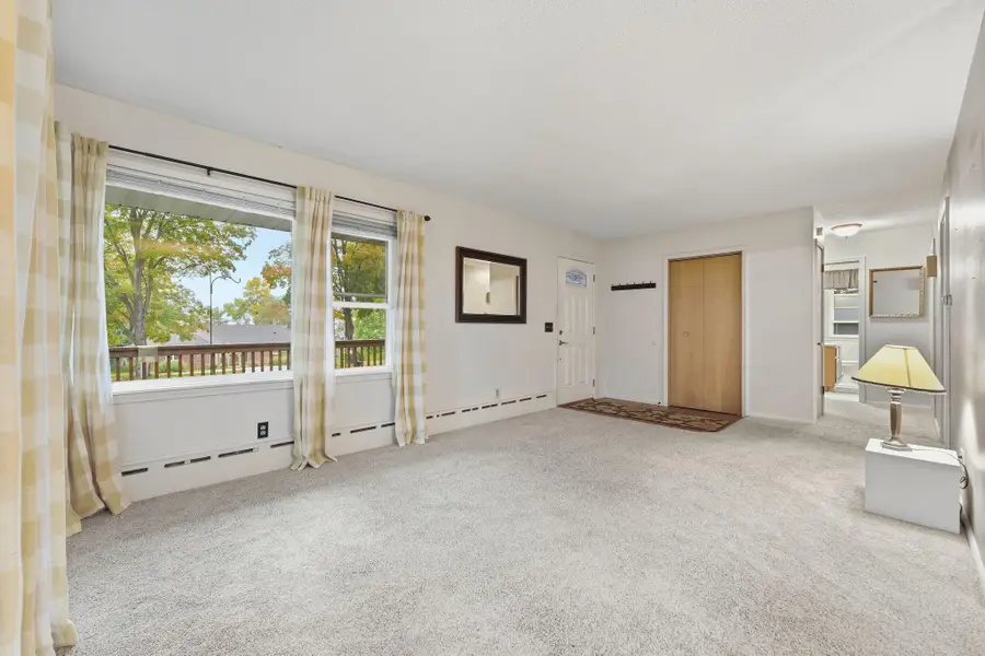203 2nd Street Nw, Buffalo, MN 55313 - #2