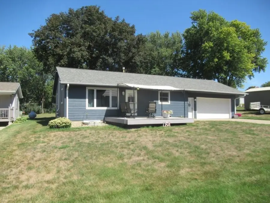 303 E 4th Avenue, Beaver Creek, MN 56116 - #2