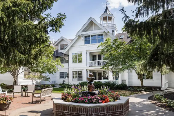 203 Mill Street #N202, Excelsior, MN 55331