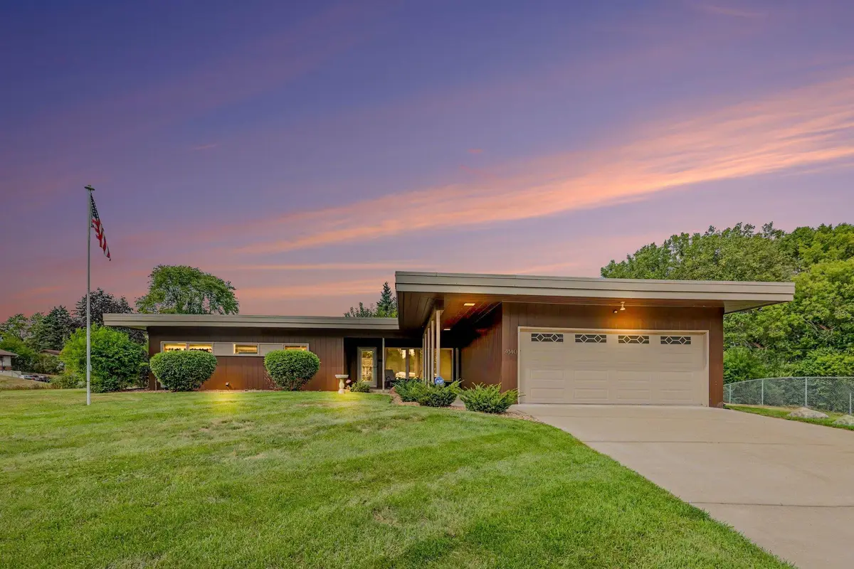 4140 Jersey Avenue N, Crystal, MN 55427 - #1