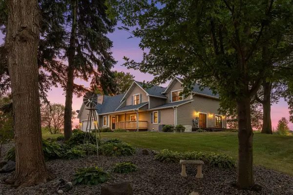 7008 Cavanaugh Green, Greenfield, MN 55373