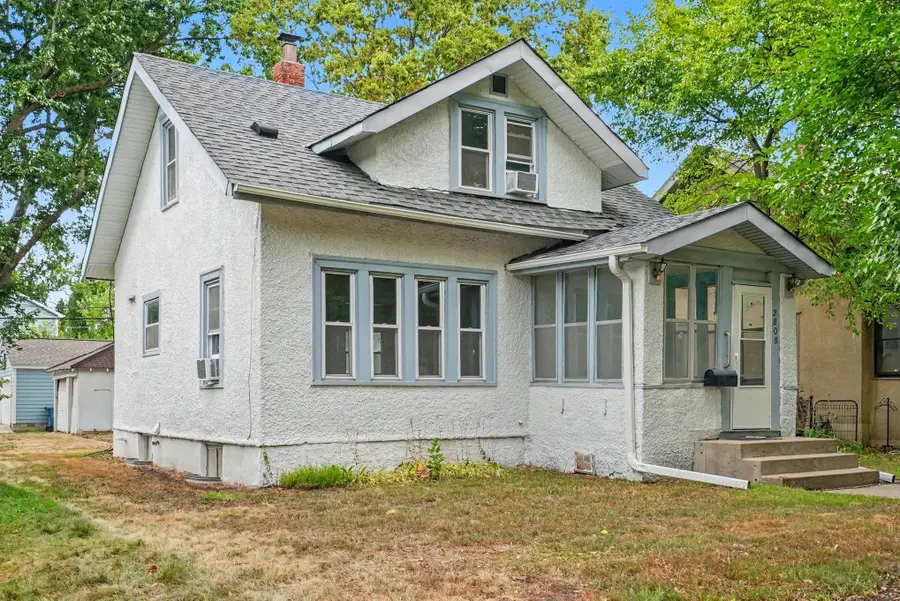 2808 40th Avenue S, Minneapolis, MN 55406 - #2