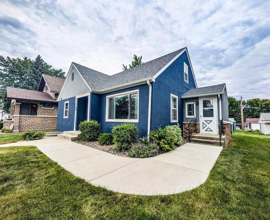 1020 N German Street, New Ulm, MN 56073 - #2