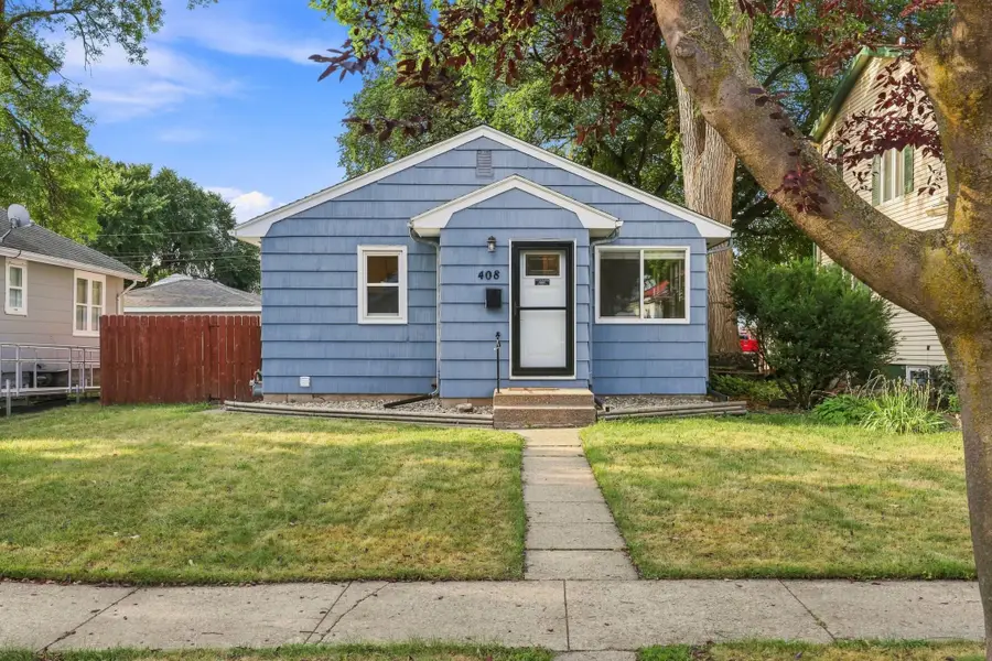 408 15th Avenue S, Fargo, ND 58103 - #2