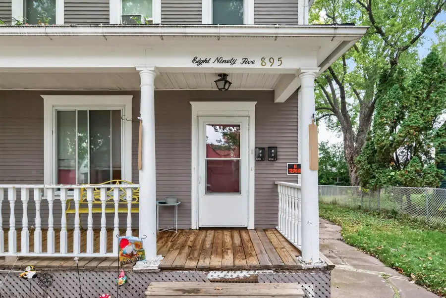 895 Rose Avenue E, Saint Paul, MN 55106 - #3