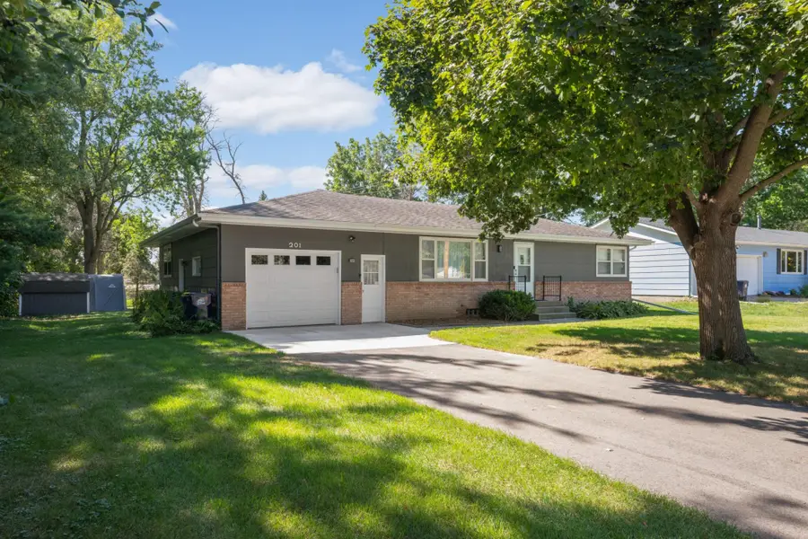 201 Linden Place S, Northfield, MN 55057 - #2