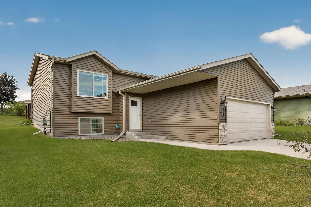 3908 Orchardview Lane Nw, Rochester, MN 55901 - #1