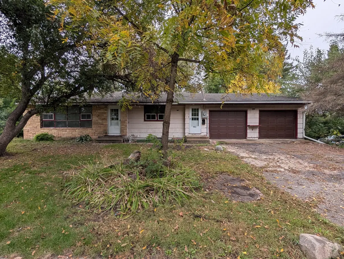 796 Stoughton Avenue, Chaska, MN 55318 - #1