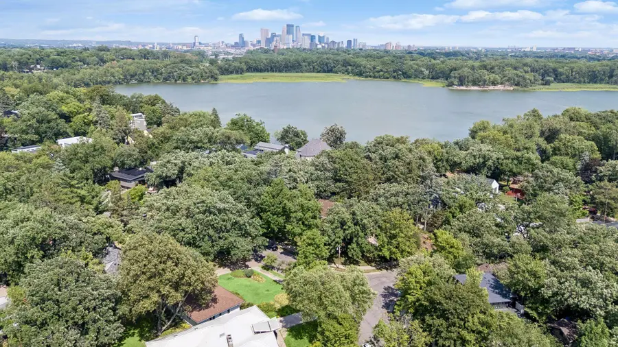 2024 Drew Avenue S, Minneapolis, MN 55416 - #2