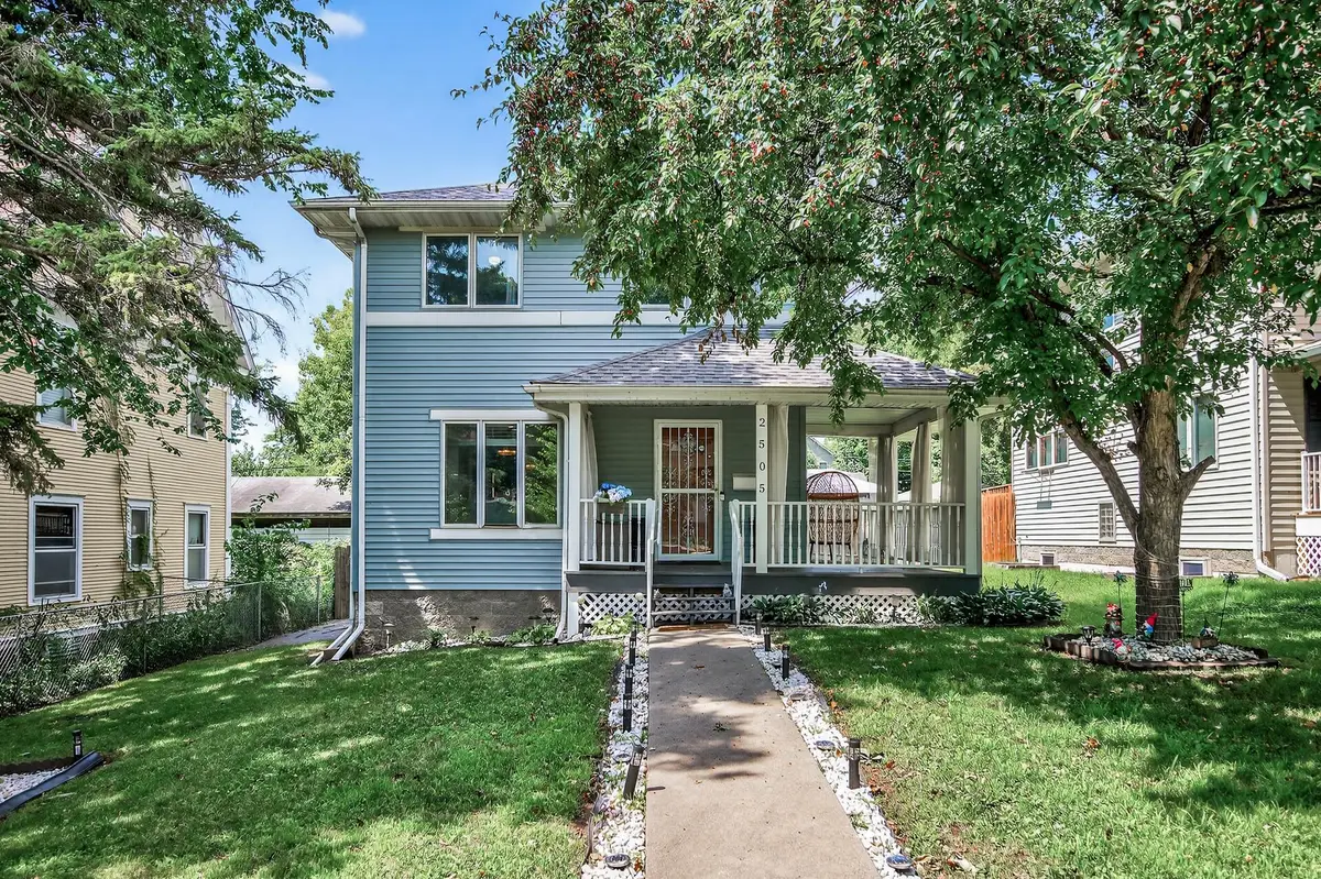 2505 Dupont Avenue N, Minneapolis, MN 55411 - #1