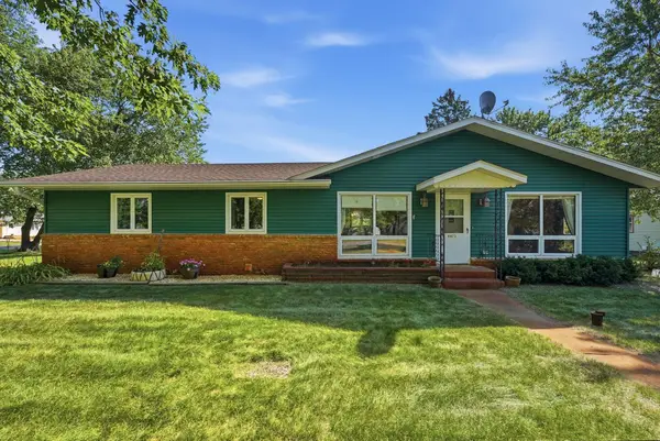 9473 Crestview Drive, Saint Joseph, MN 56374