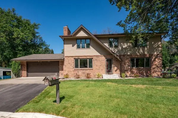 12070 Meadowlark Court, Maple Grove, MN 55369