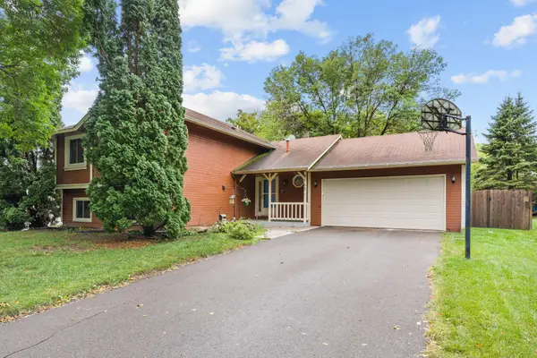 9163 Ranchview Lane N, Maple Grove, MN 55369