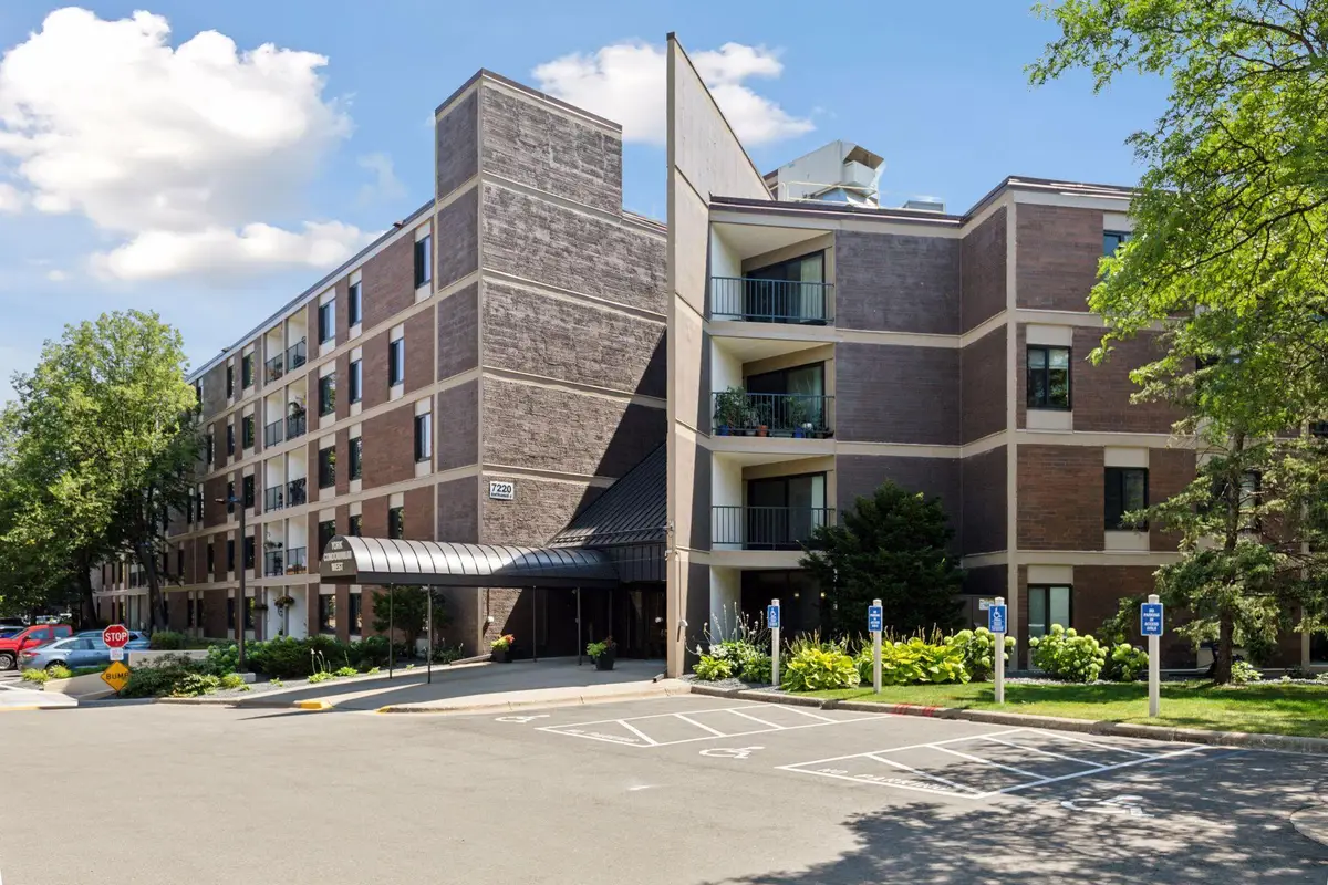 7220 York Avenue S #413, Edina, MN 55435 - #1