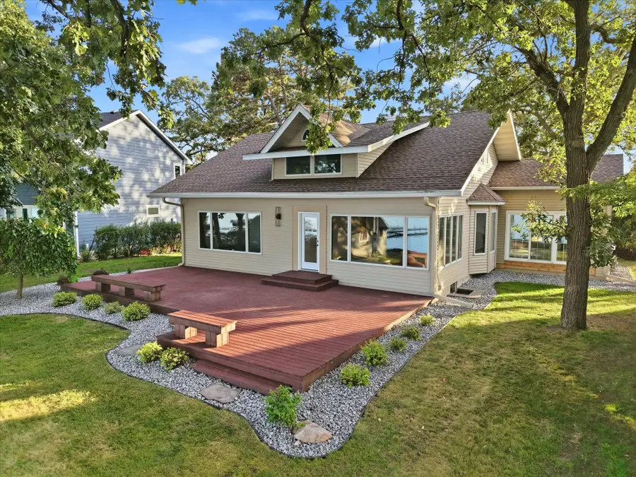 7 S Shore Drive, Forest Lake, MN 55025 - #3