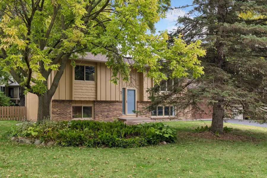 11315 40th Avenue N, Plymouth, MN 55441 - #2