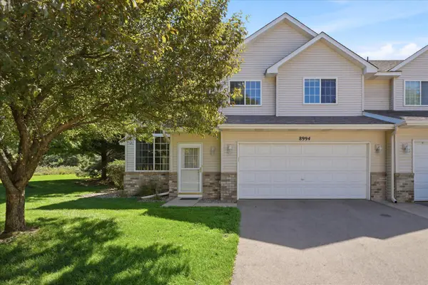 8994 92nd Street S, Cottage Grove, MN 55016