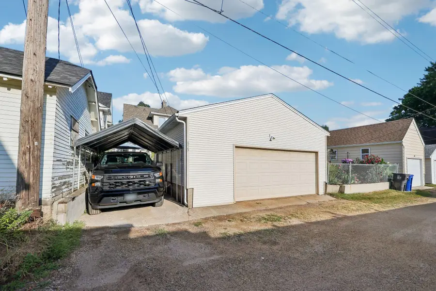 655 Simpson Street, Saint Paul, MN 55104 - #2