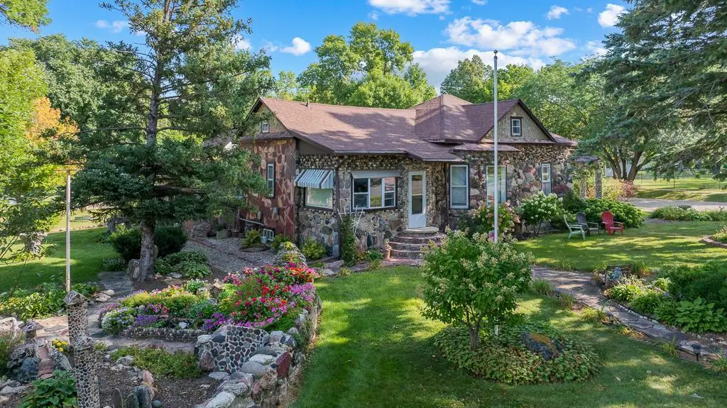 200 N Park Street, Hendricks, MN 56136 - #1