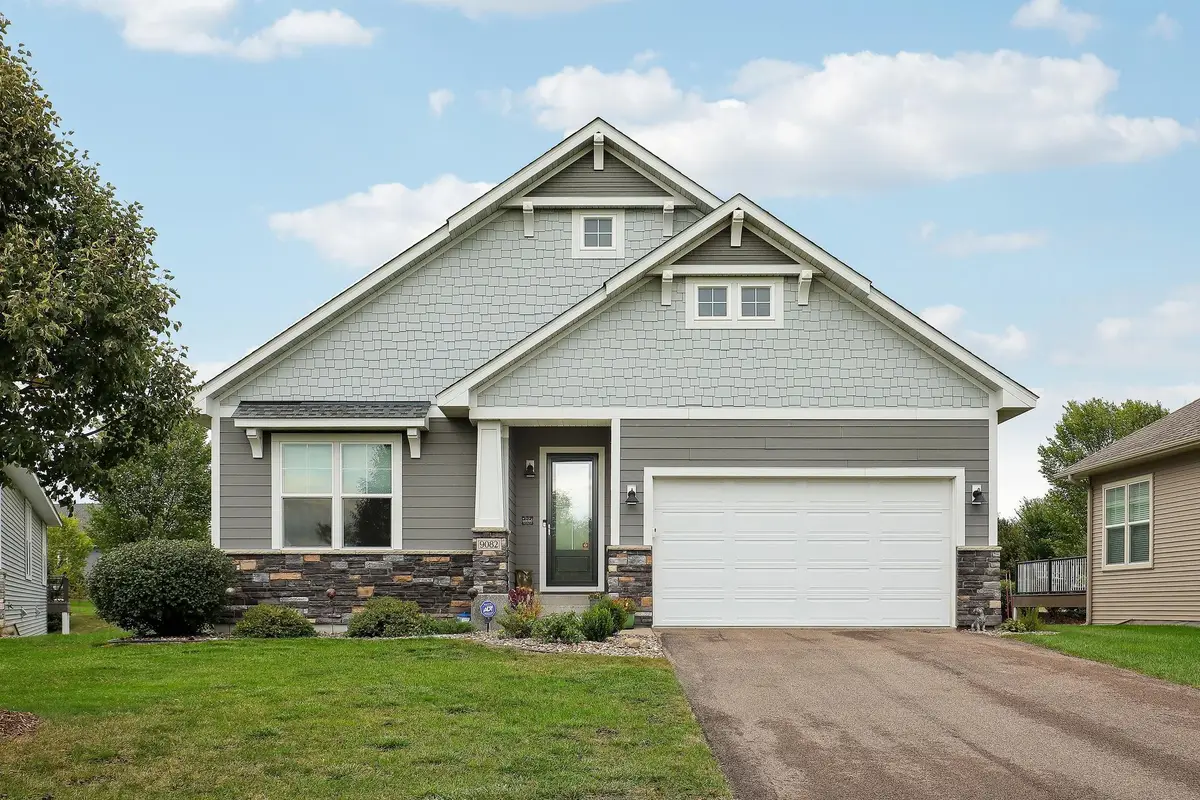 9082 Jade Circle N, Lake Elmo, MN 55042 - #1