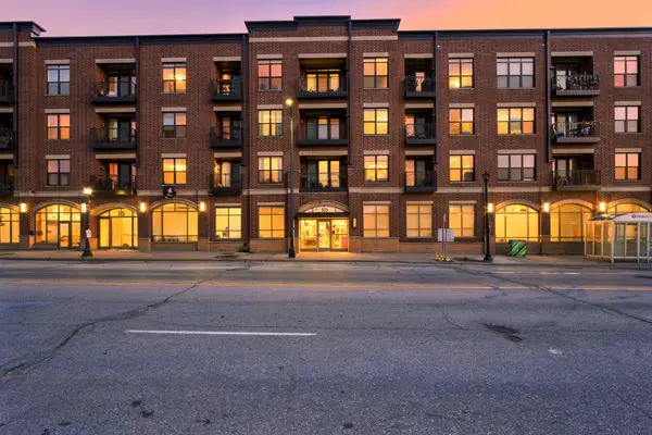 15 E Franklin Avenue #210, Minneapolis, MN 55404