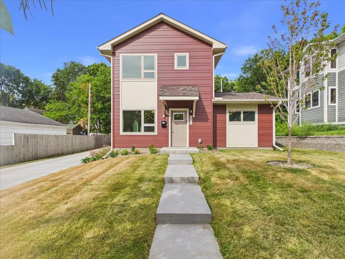 2913 N 4th Street, Minneapolis, MN 55411 - #1