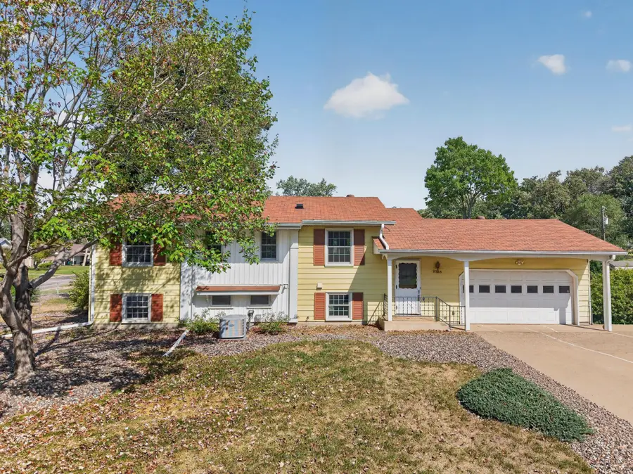 2365 106th Avenue Nw, Coon Rapids, MN 55433 - #2