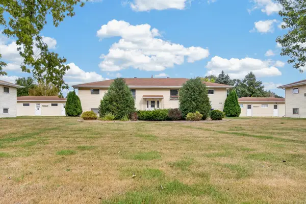224 5th Avenue Ne #8, Valley City, ND 58072