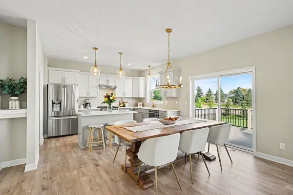 17945 Hidden Creek Trail, Lakeville, MN 55044