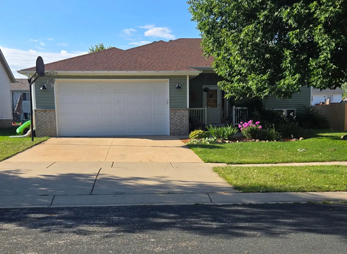 1004 2nd Street Se, Kasson, MN 55944 - #1