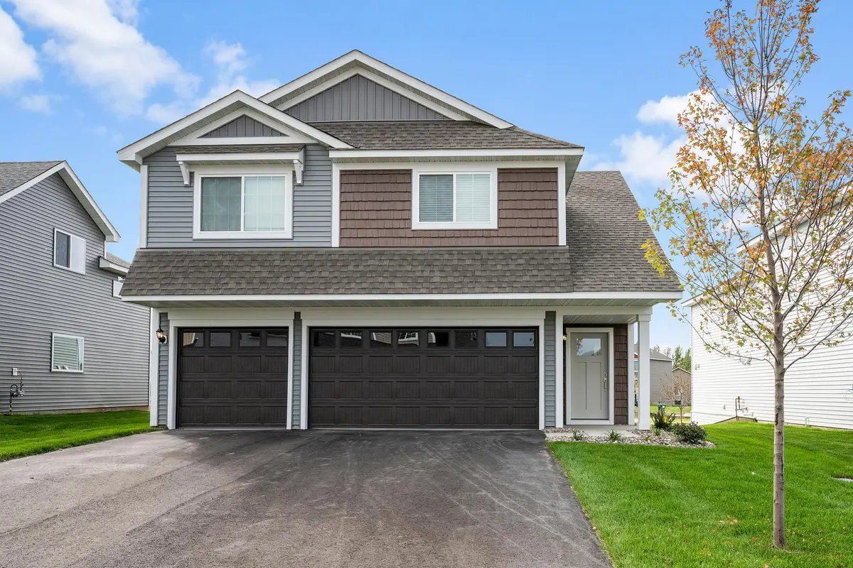605 Redwood Loop N, Cambridge, MN 55008 - #1