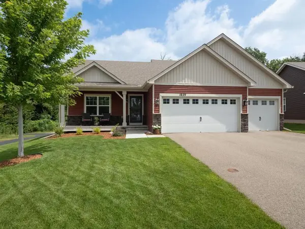 1829 Attenborough Street, Shakopee, MN 55379