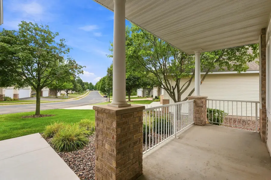 3721 Crossridge Way, Rosemount, MN 55068 - #3
