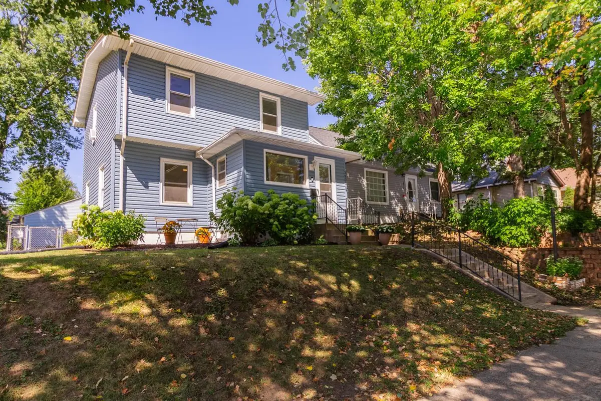 3906 Tyler Street Ne, Columbia Heights, MN 55421 - #1