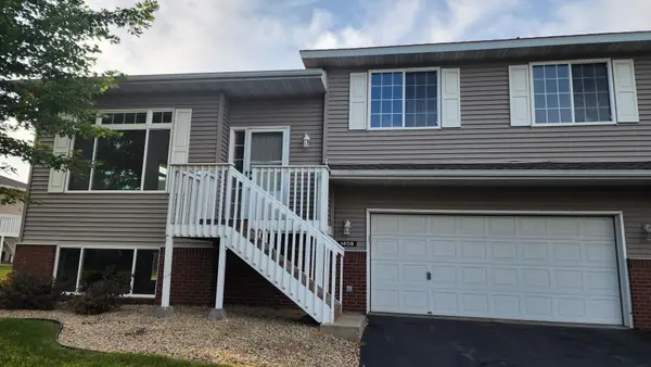 1408 Senate Lane, Northfield, MN 55057