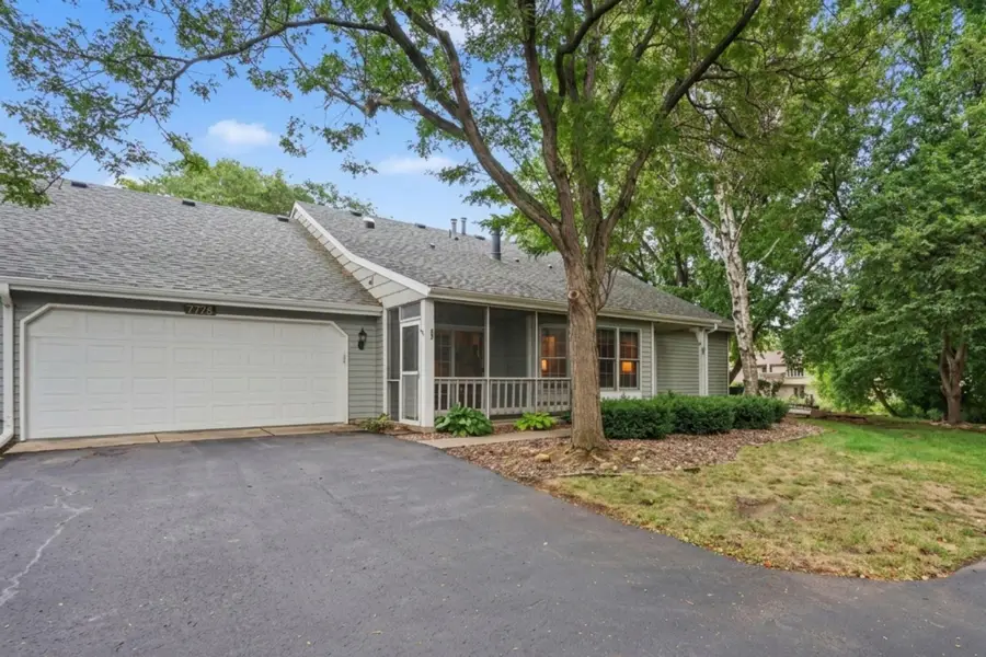 7778 Glenda Court, Apple Valley, MN 55107 - #2