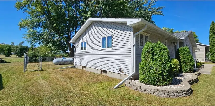 113 6th Street S, Hoffman, MN 56339 - #3