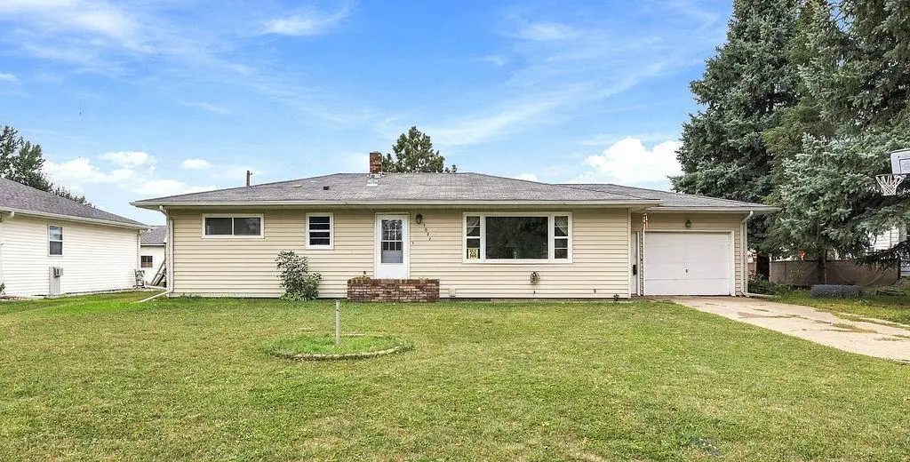 1022 1st Street N, Casselton, ND 58012 - #1