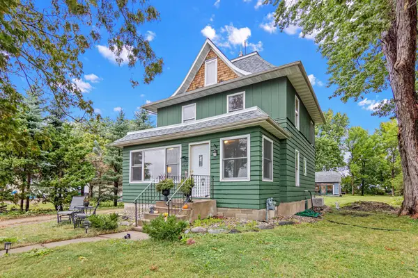1104 Main Street W, Silver Lake, MN 55381