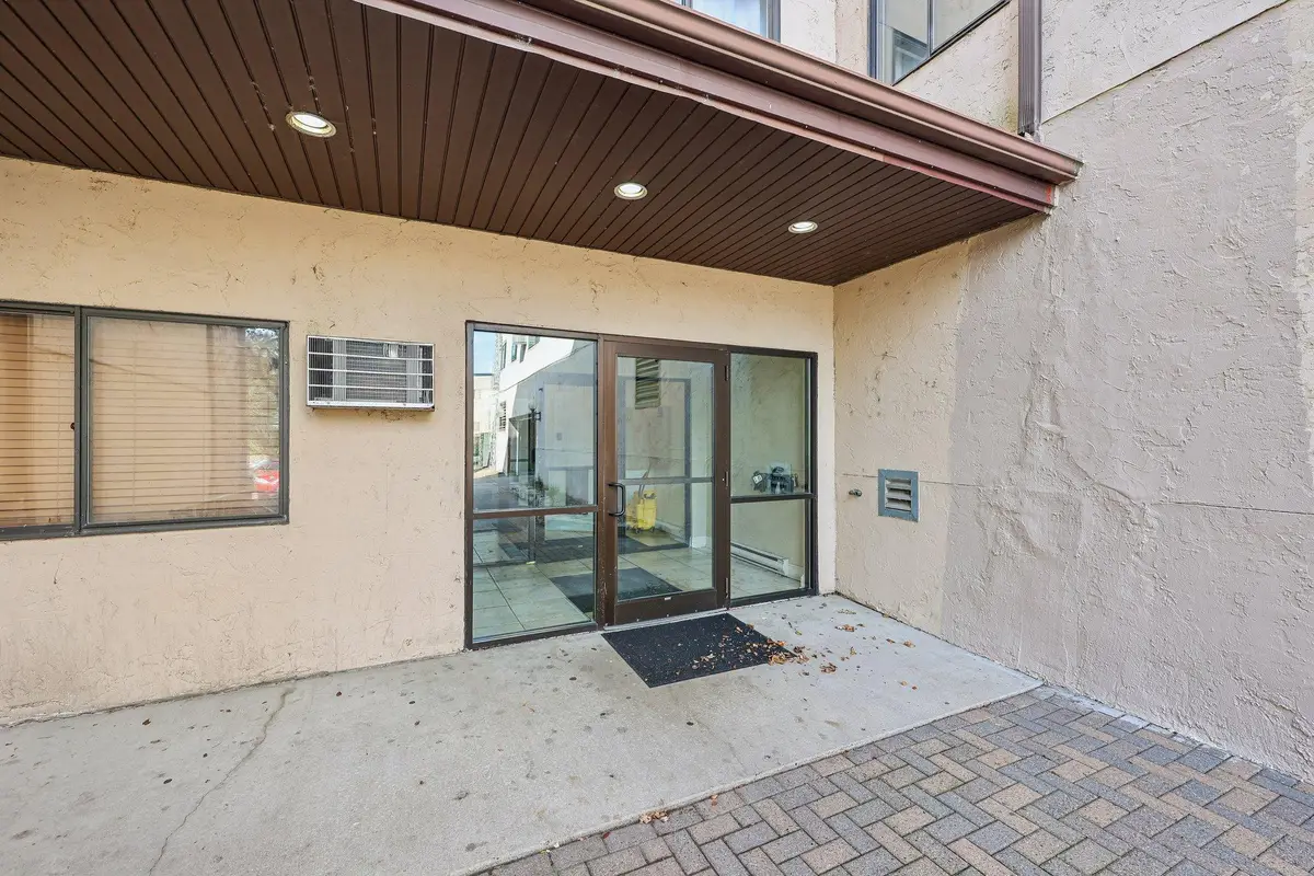 221 Grand Ave #115, South Saint Paul, MN 55075 - #1